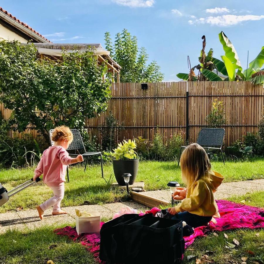Les Suites D'Alienor-Suite Acanthe Pessac Bagian luar foto