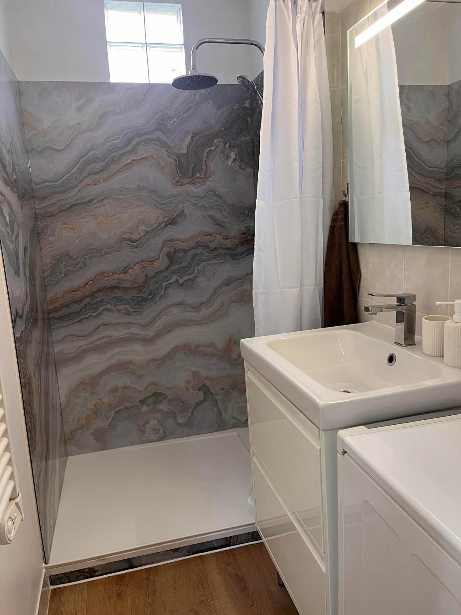 Les Suites D'Alienor-Suite Acanthe Pessac Bagian luar foto